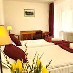 Osrodek Trzy Korony Semesteranläggning (resort) *
