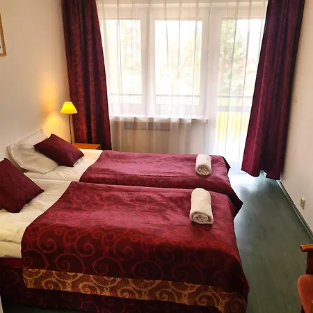 Osrodek Trzy Korony Resort *